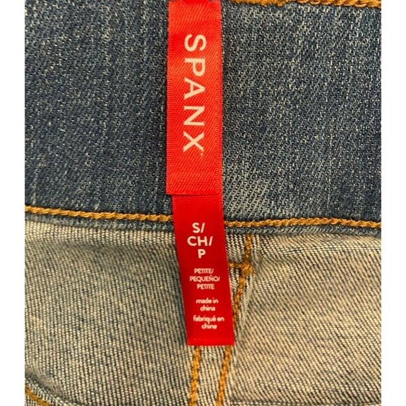 Spanx Jeans Ankle Straight Medium Wash Size Small Petite SP - Picture 3 of 5
